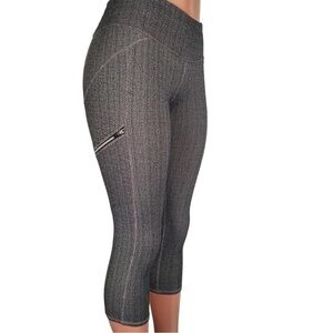 Athleta Gray Herringbone Static Drifter Capri Leggings Women's Sz Small
